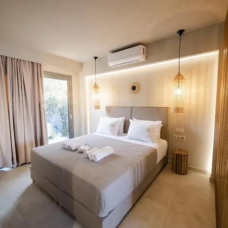 アパートホテル Theros 4*