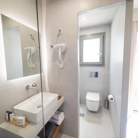 Theros Appart hôtel Dhiminio