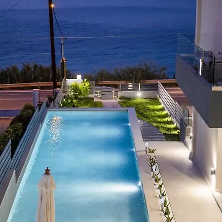 Appart hôtel Theros 4*