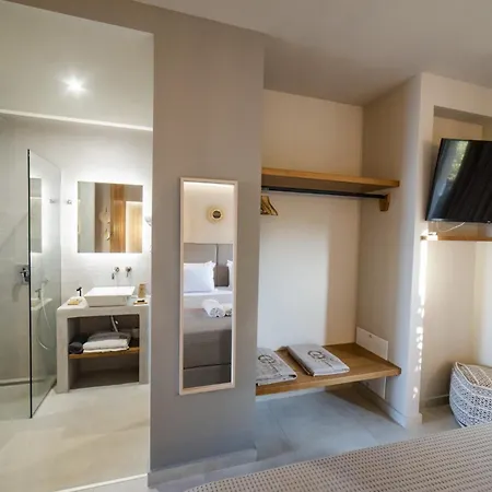 Aparthotel Theros Dhiminio