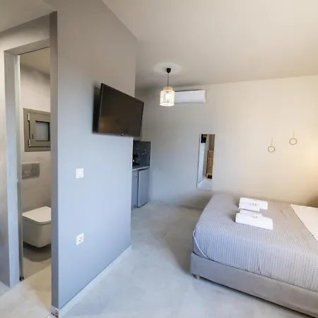 Apart-hotel Theros 4*